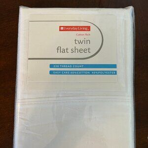 Everyday Living White Twin Flat Sheet 250 thread count ~ 66" x 96" Finished NIP